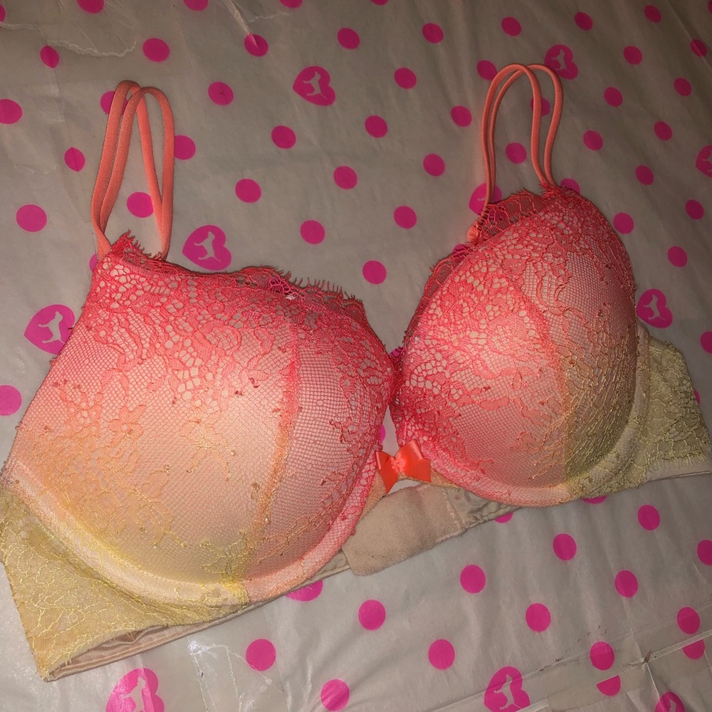 Victoria’s Secret Bra 36B